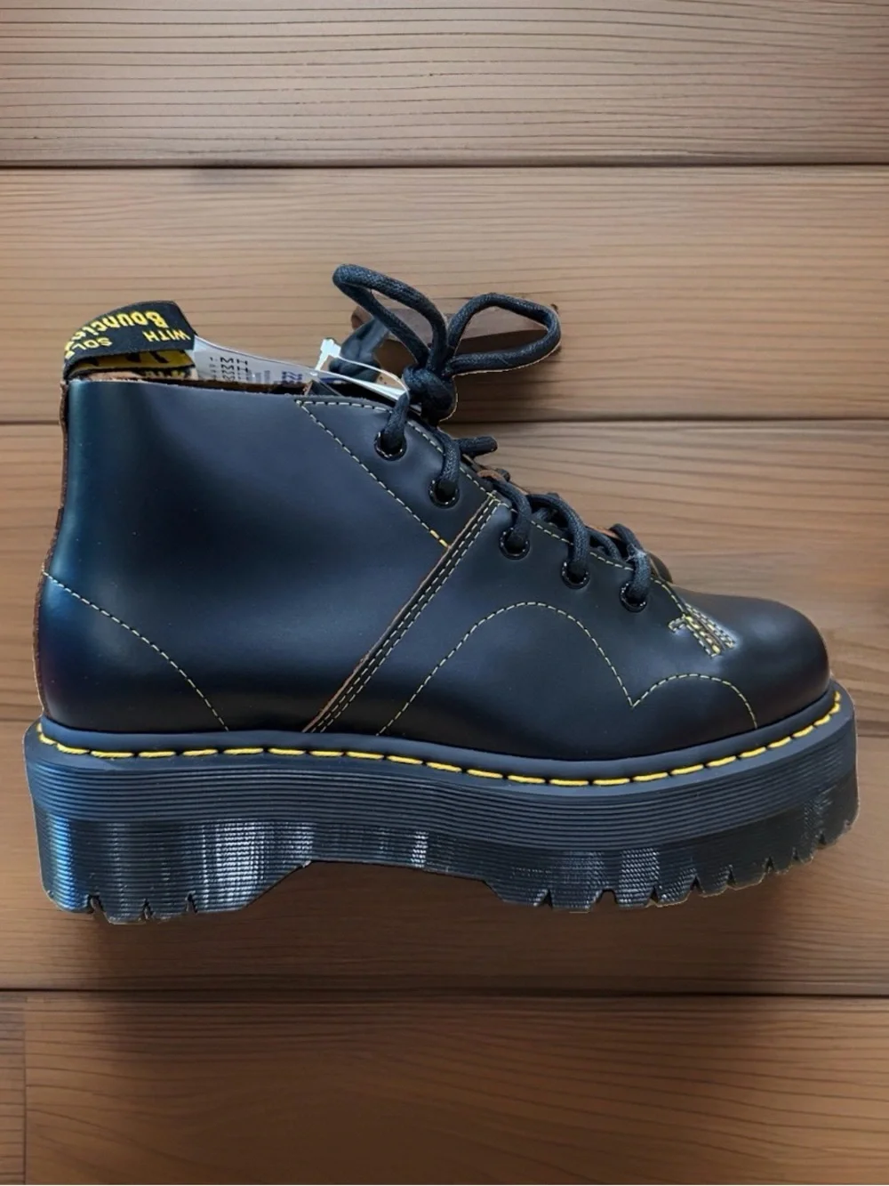 Dr. Martens 🔥 brand